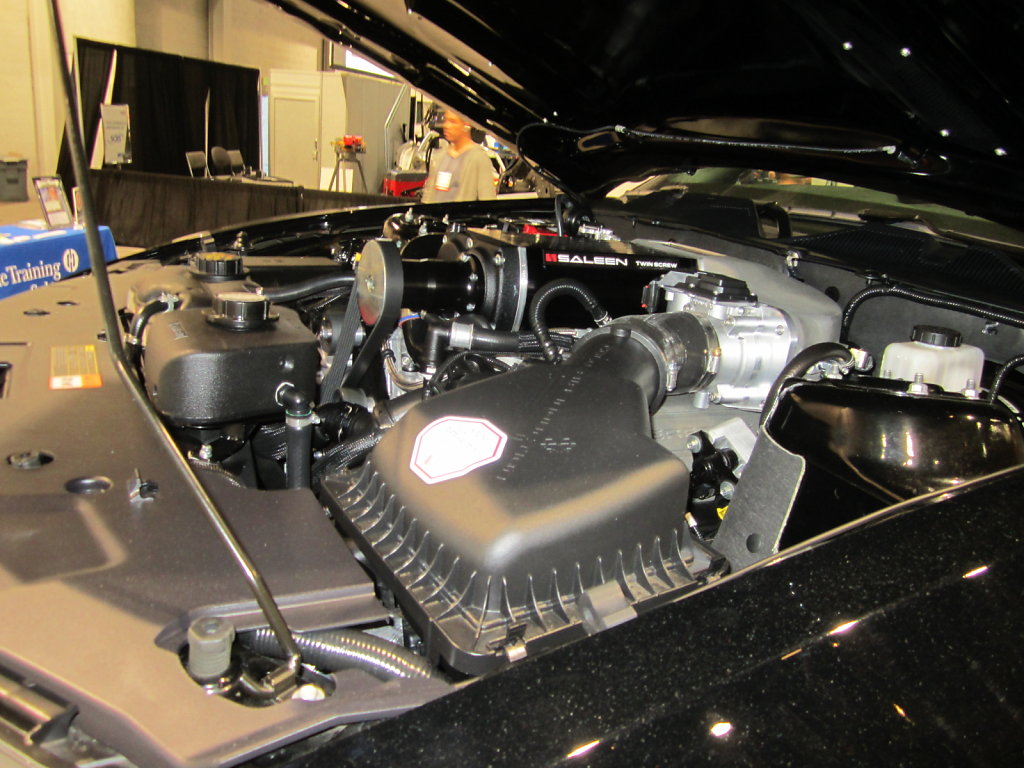 Ford-Saleen-Mustang-Engine.JPG